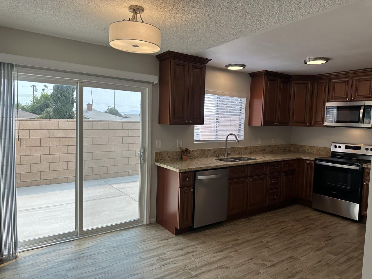25863 Pacific Street #7 - Photo 4 of 22