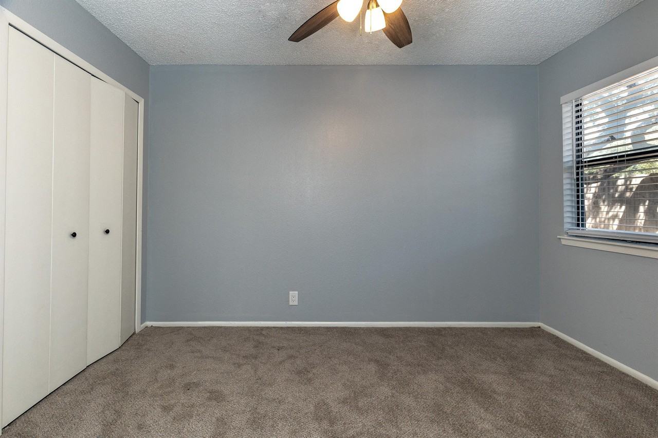 14303 Indian Woods - Photo 3 of 18