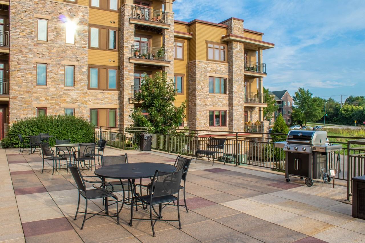 Overlook at Midtown - Photo 4 of 50