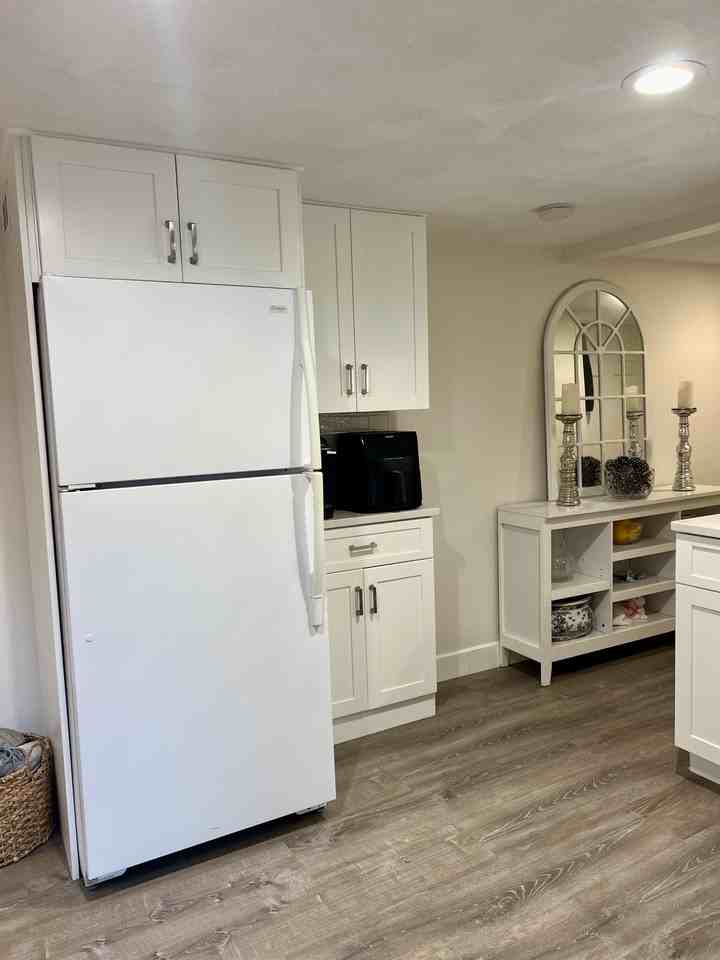 20 Arnold St #NA - Photo 2 of 3