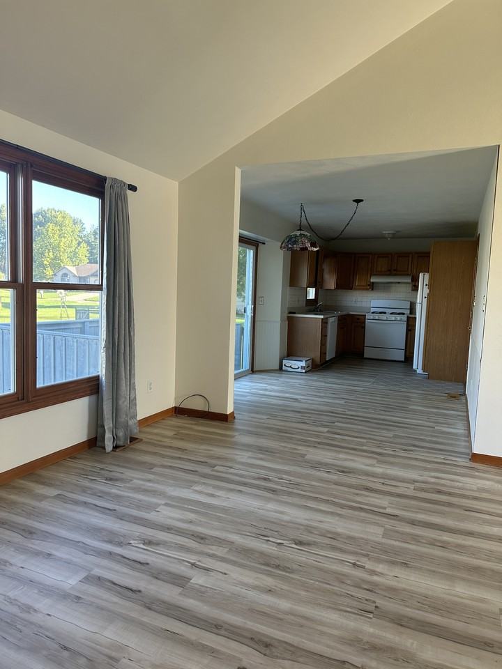 30647 Ashwood Dr #0 - Photo 3 of 13