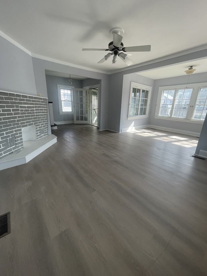 1530 Maple Ave #NA - Photo 3 of 24