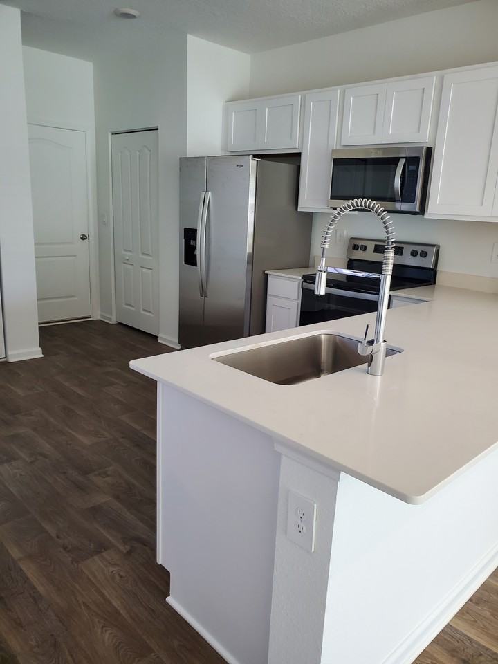 9078 Alpine Aster Rd - Photo 3 of 6