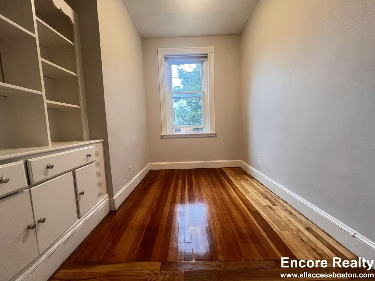 33 Stearns Road #1 - Photo 5 of 12