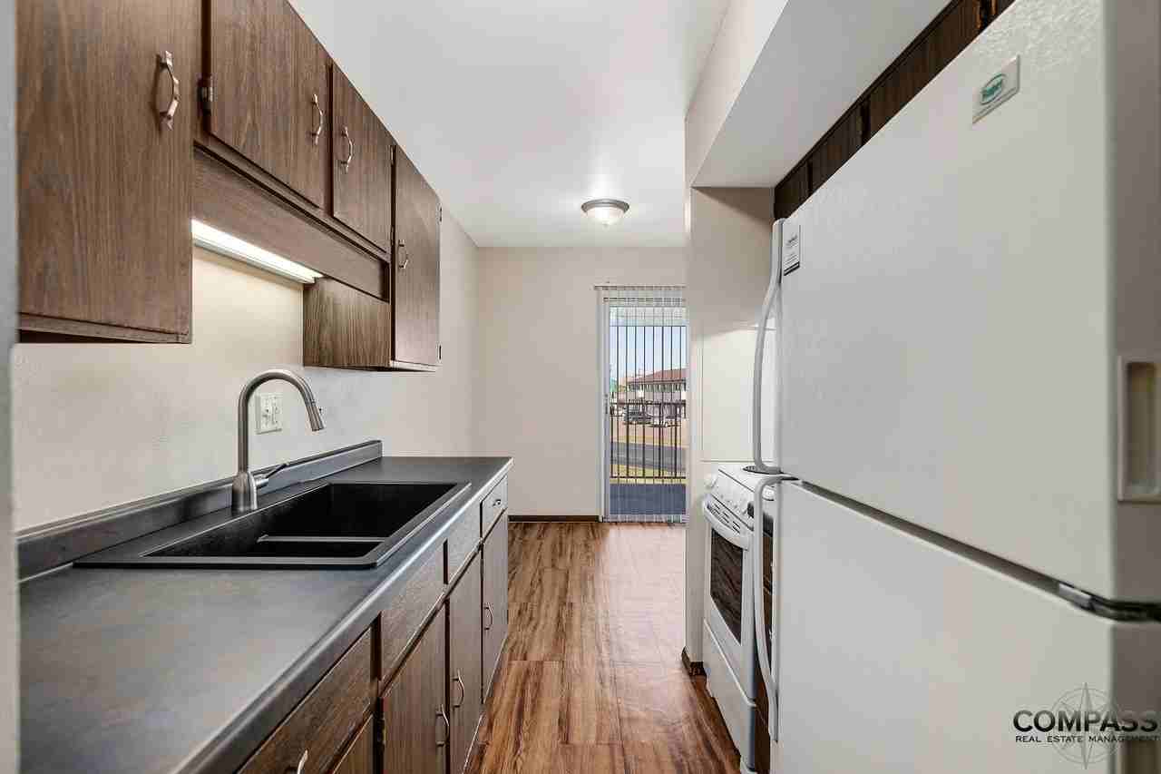 1025 W. MacArthur Avenue - Photo 5 of 50