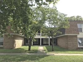 featured image of 1004 Seminary St #10