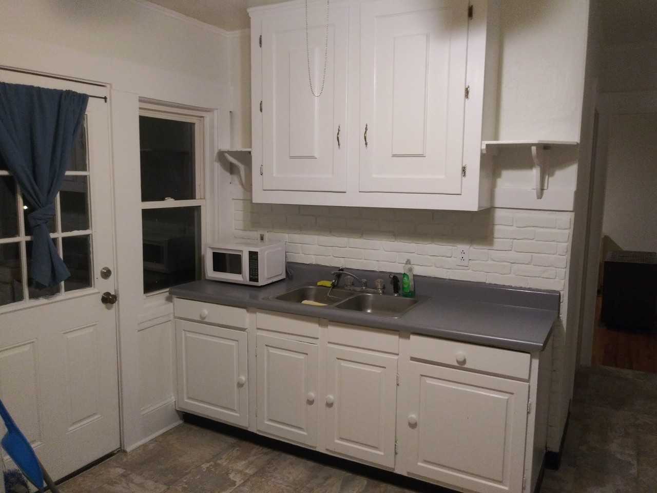 159 West St #4 - Photo 2 of 6