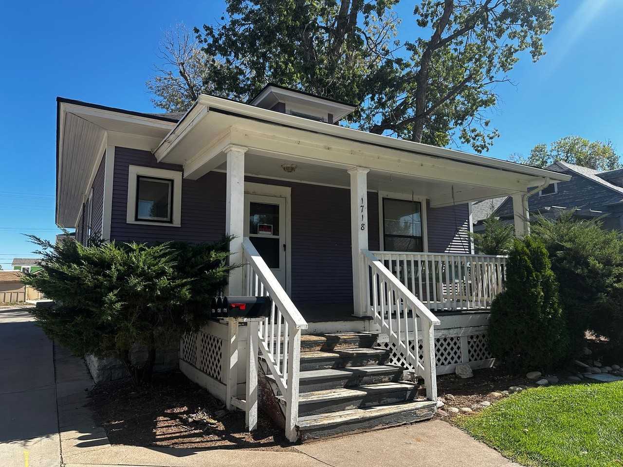 1718 7th Ave - Photo 2 of 37