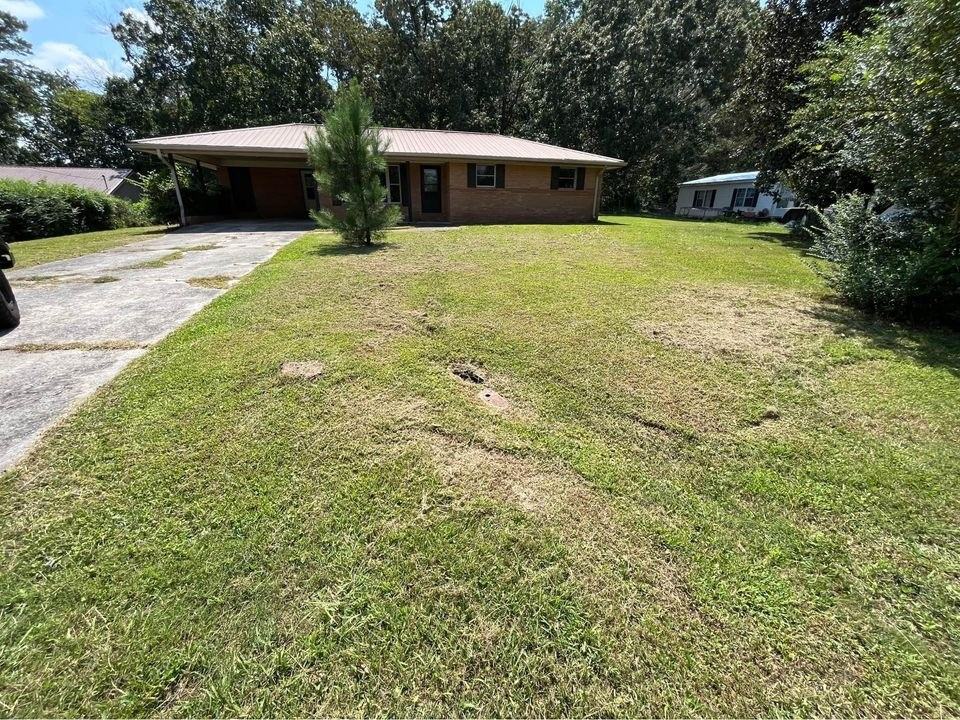 451 Plainview Drive Northwest - Photo 2 of 40