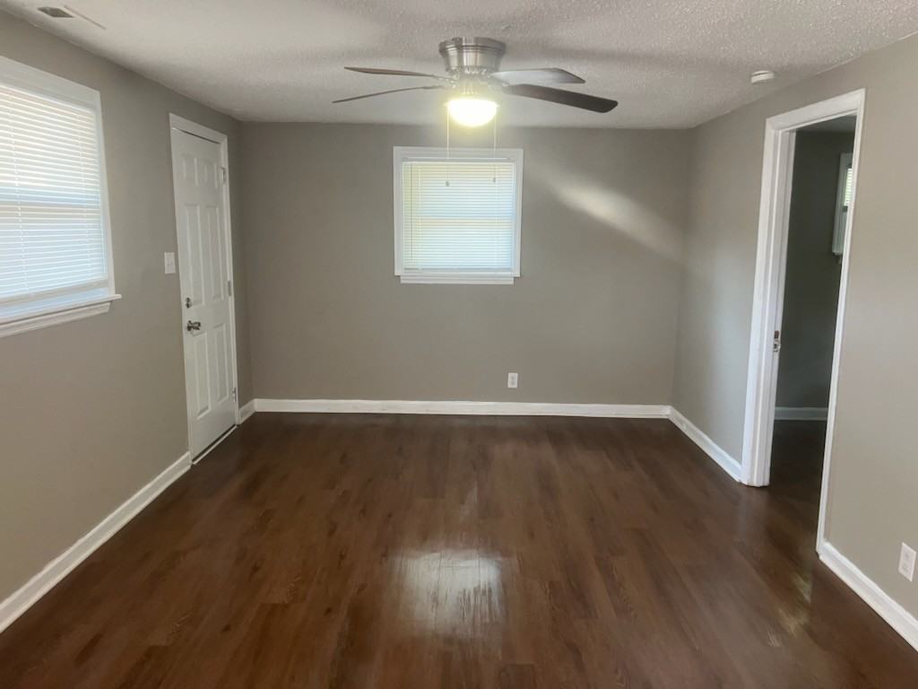 Rossville Duplexes - Photo 4 of 10