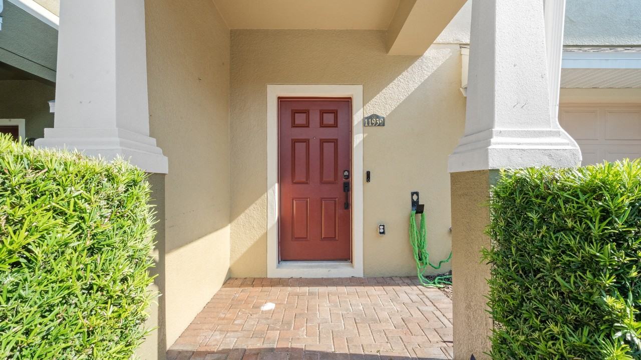 11939 Great Commission Way - Photo 3 of 10