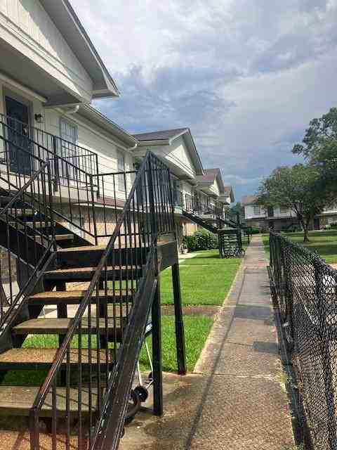 2100 Wise Street - Photo 7 of 8