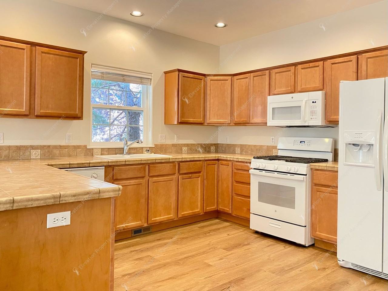 61311 Sw Brookside Loop - Photo 7 of 33