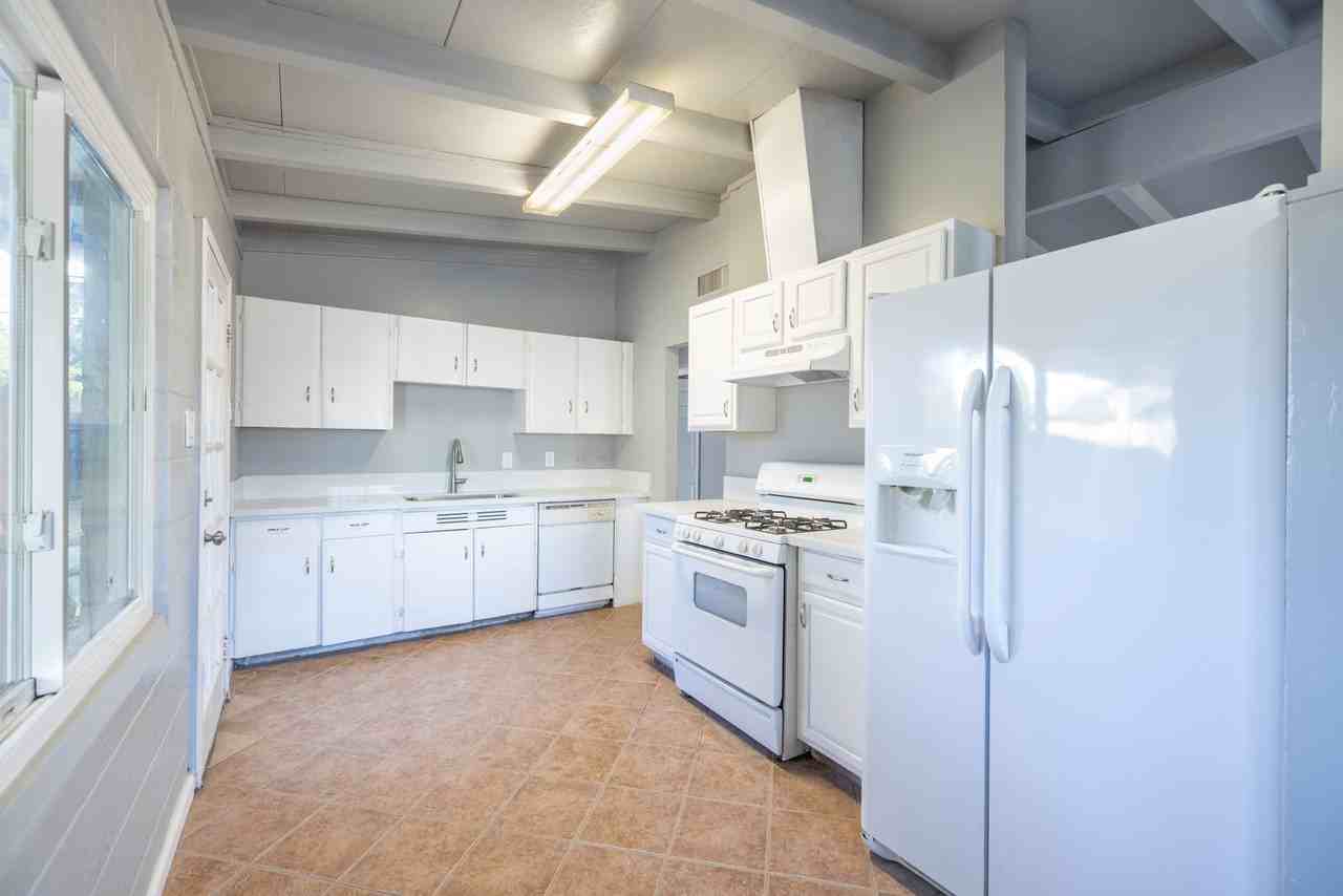 5309 56th St - Photo 5 of 22