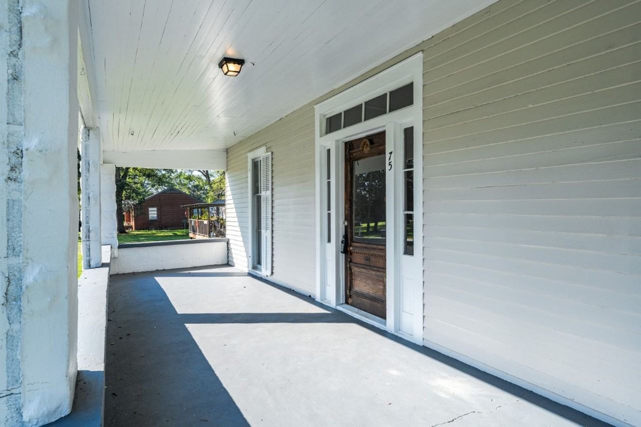 75 Fitzpatrick St - Photo 4 of 16