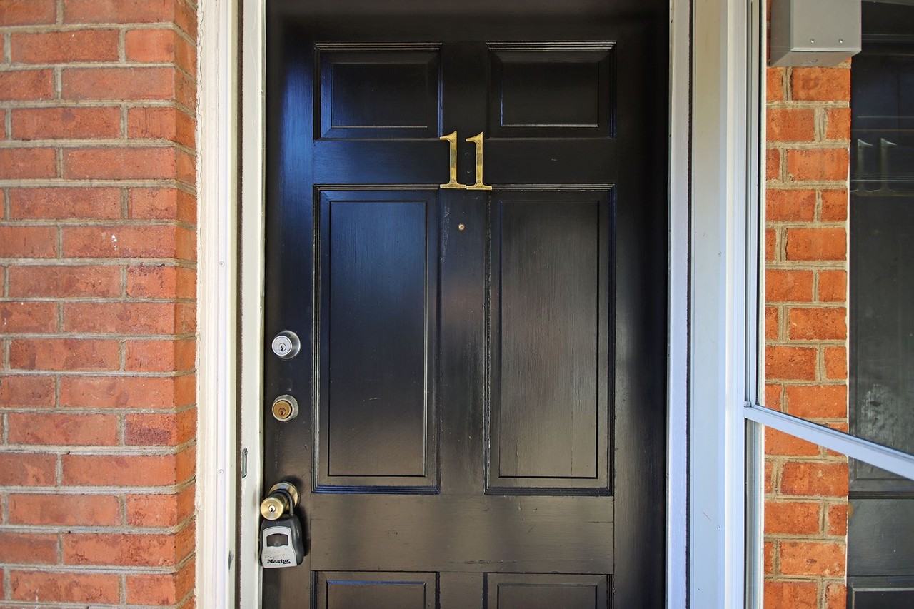 2114 Ivy Rd #11 - Photo 2 of 10