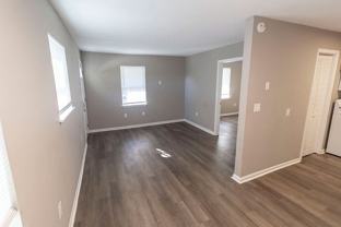 213 N Ann St #5 - Photo 1 of 1