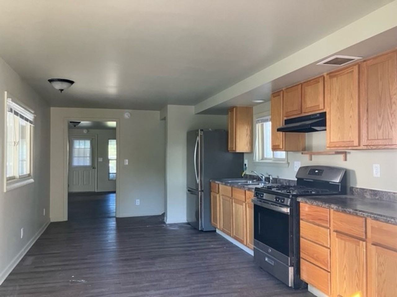 Happy Homes - 224 Martin St - Photo 2 of 16