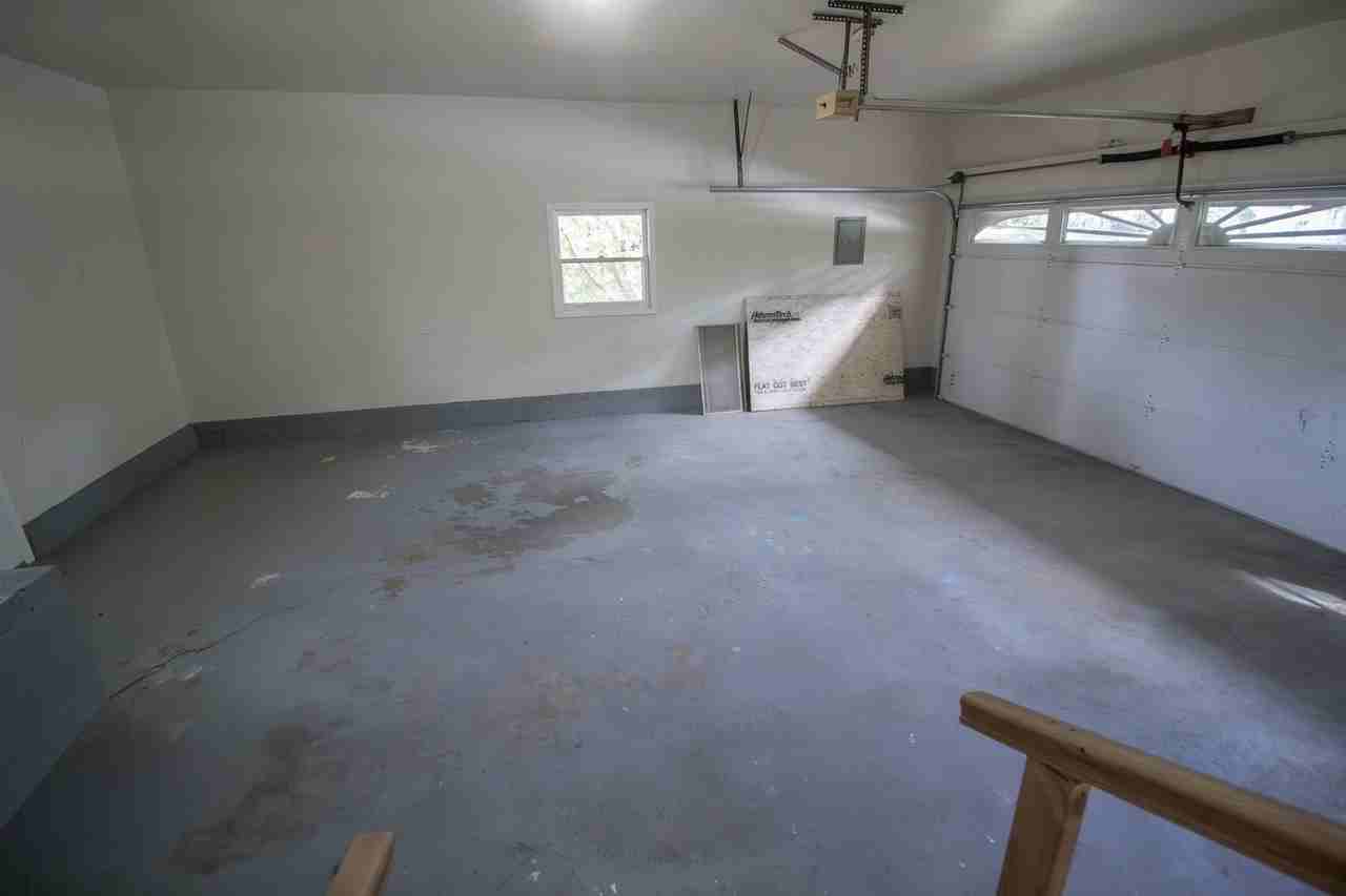 2 Danielwood Dr - Photo 5 of 19