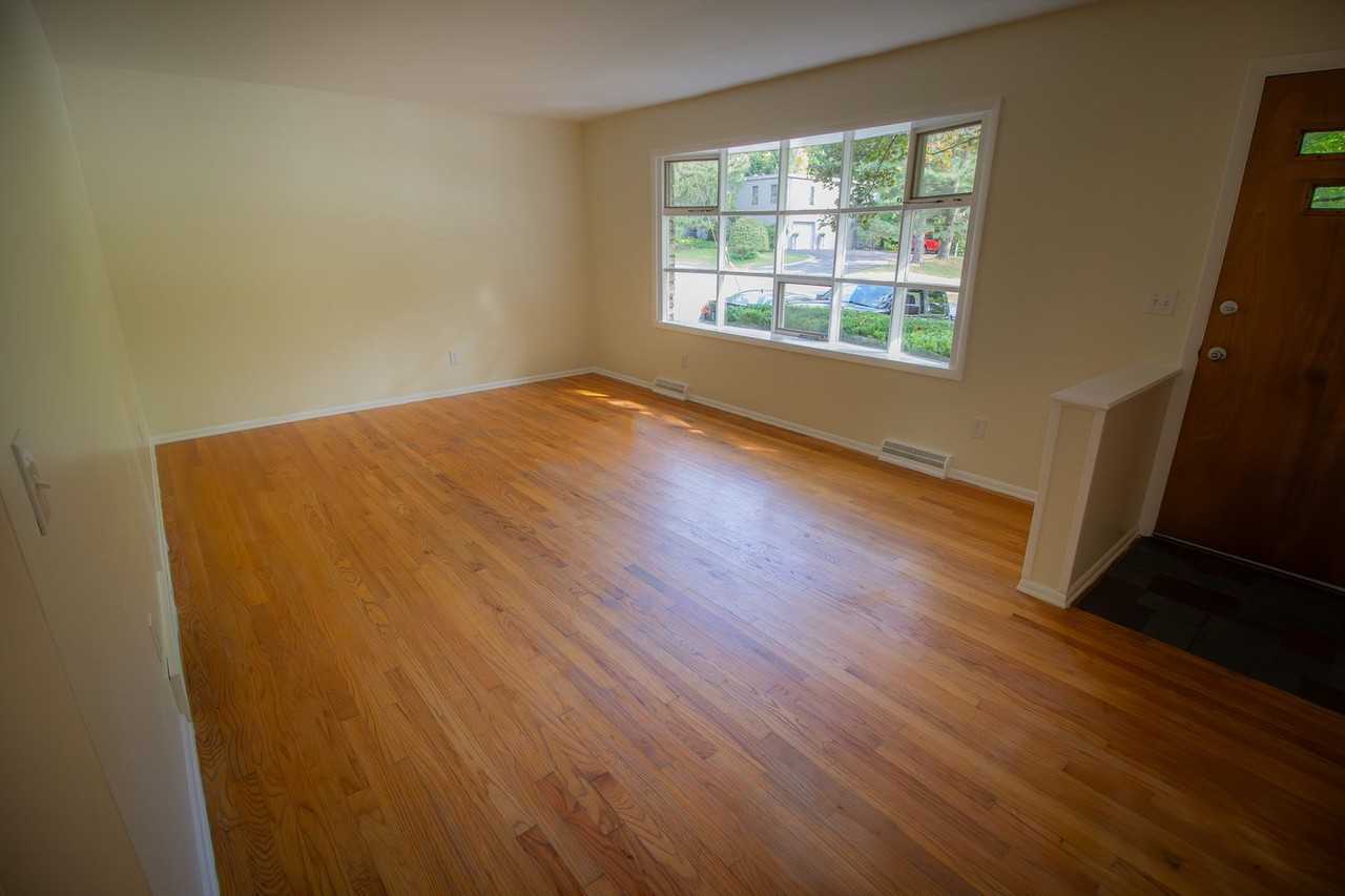 2 Danielwood Dr - Photo 7 of 19