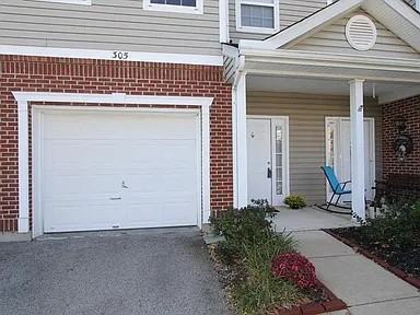 635 Keystone Drive #305 - Photo 2 of 16