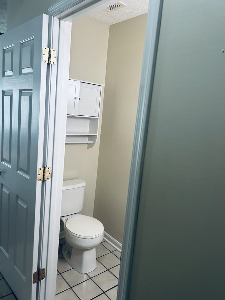 635 Keystone Drive #305 - Photo 3 of 16