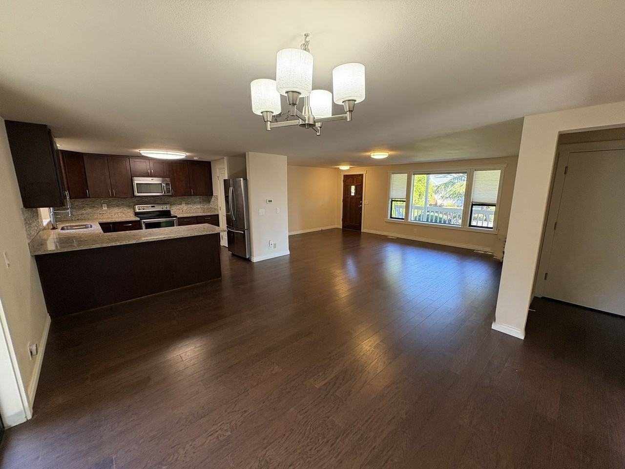 4300 Bryce Dr - Photo 3 of 18