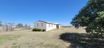 featured image of 3923 Jj St