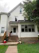 887 22nd Ave Se - Photo 1 of 1