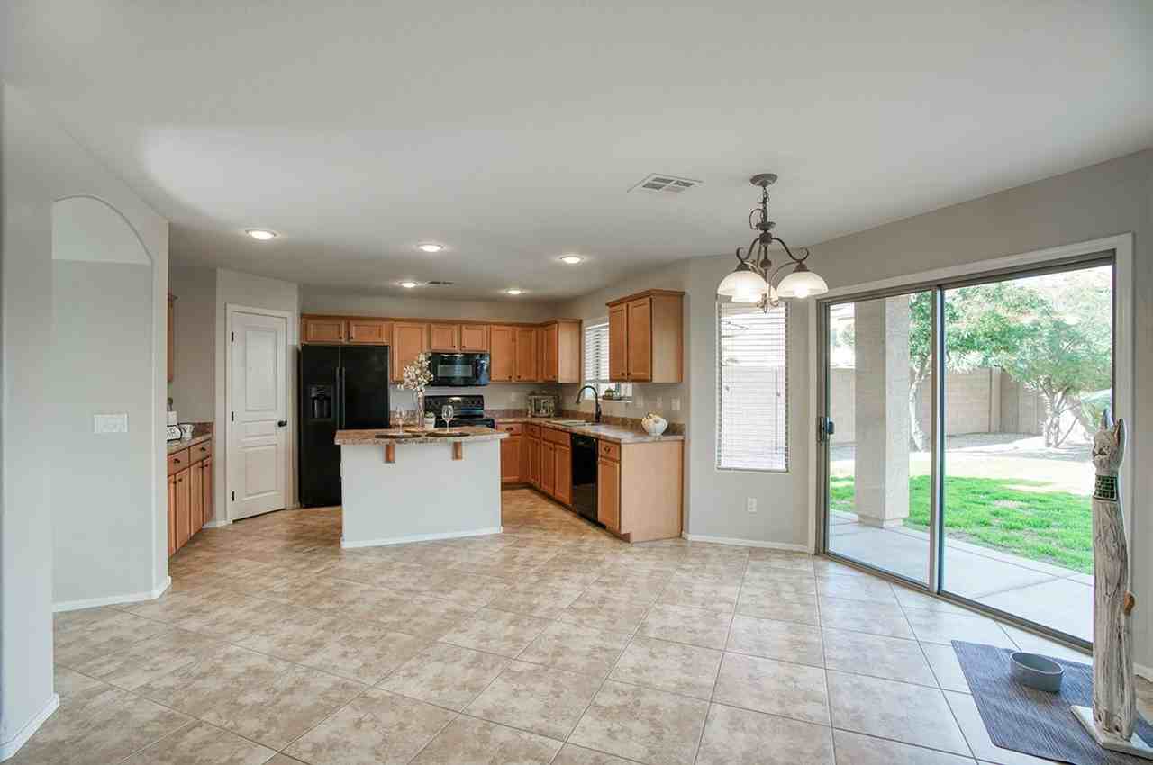 3756 W Goldmine Mountain Dr - Photo 7 of 34