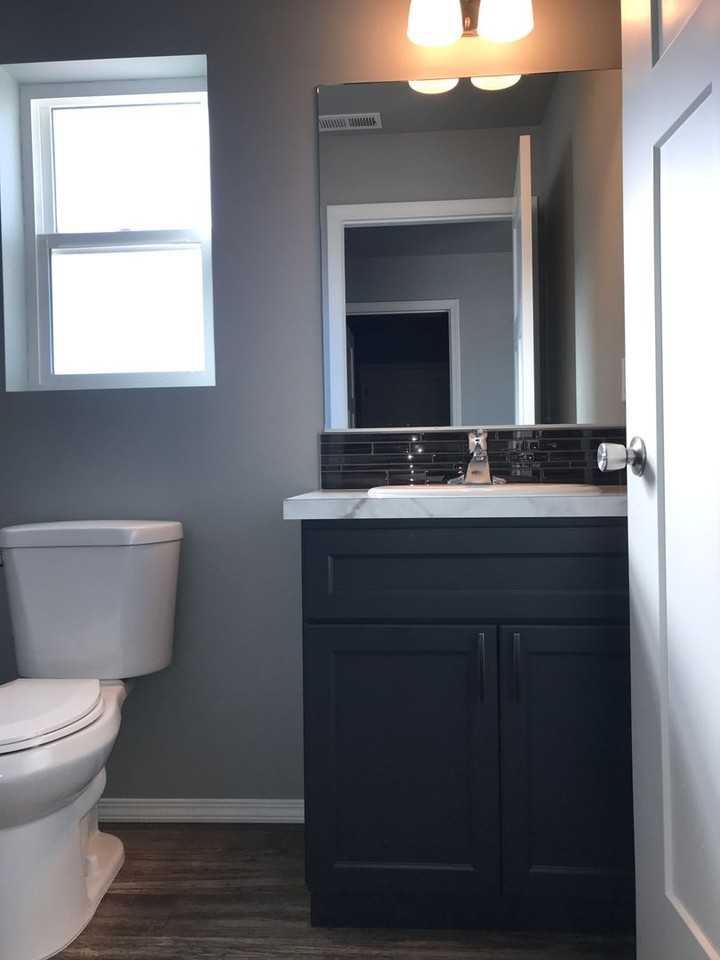 1518 S Roberta St - Photo 7 of 18