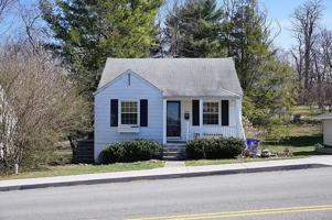 featured image of 802 Progress St Ne