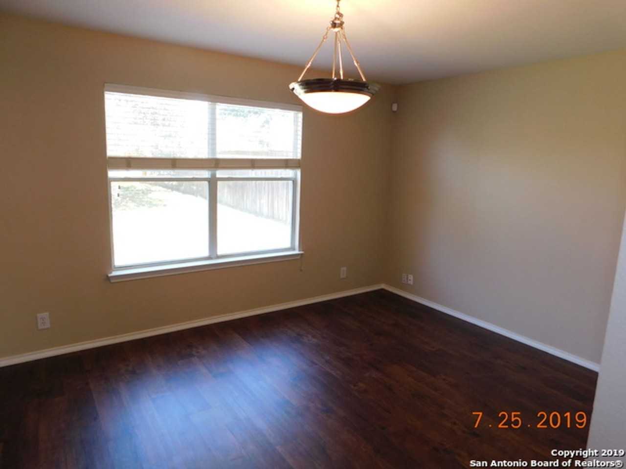 10635 Cat Mtn - Photo 3 of 20