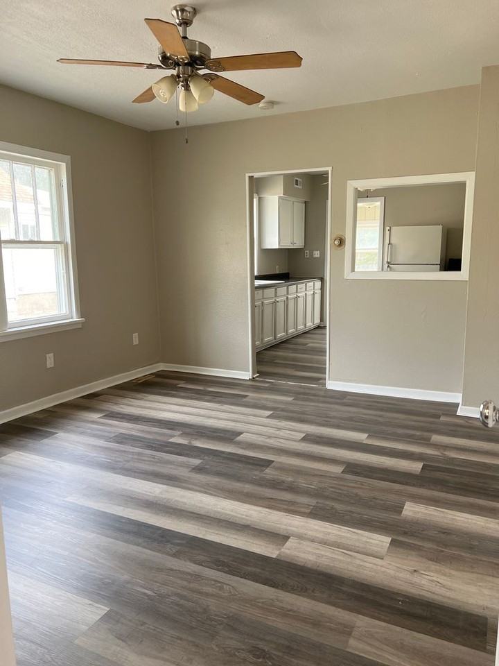 417 Brooke Rd - Photo 2 of 11