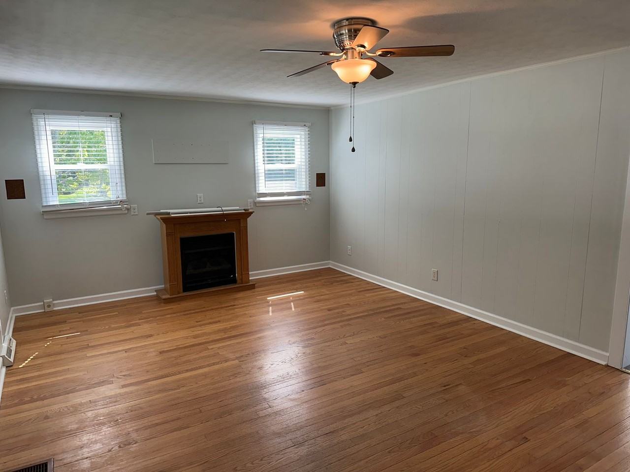 3399 Happy Hollow Rd - Photo 3 of 16