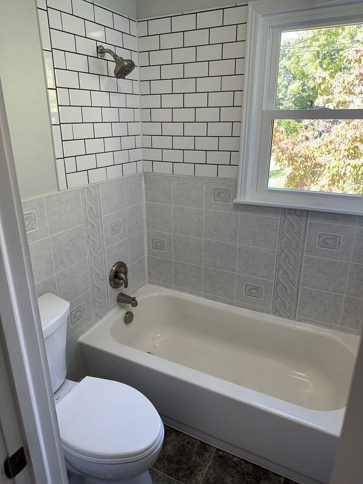 3399 Happy Hollow Rd - Photo 7 of 16