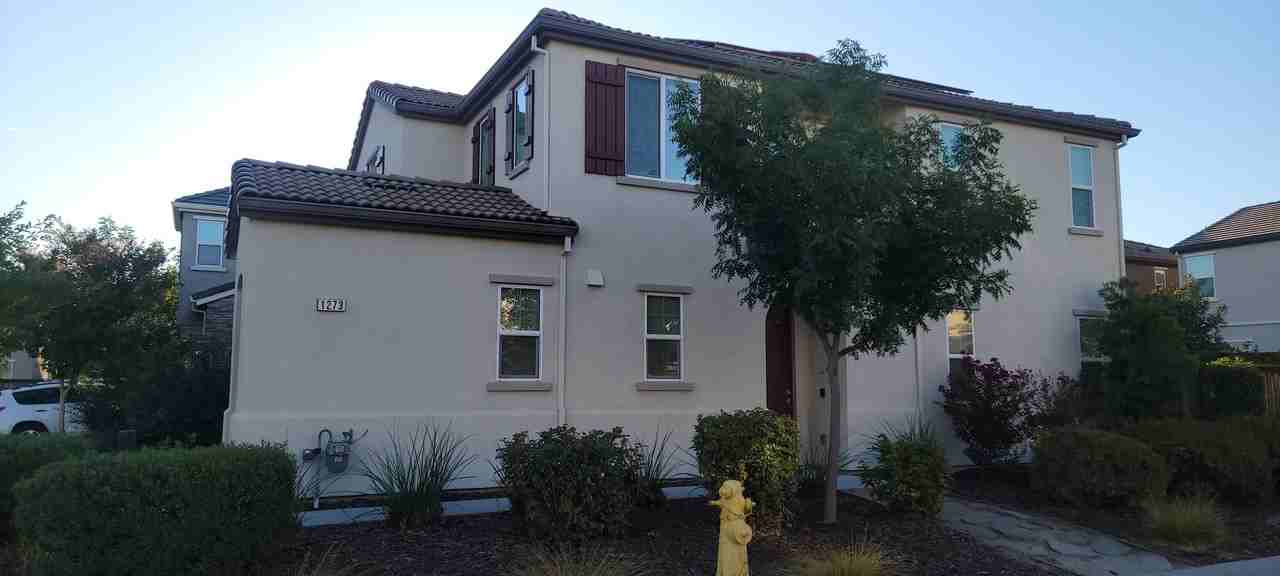 1273 Oakbriar Cir - Photo 2 of 29
