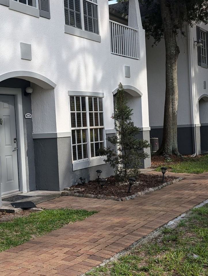 4332 S Kirkman Rd #1009 - Photo 2 of 11