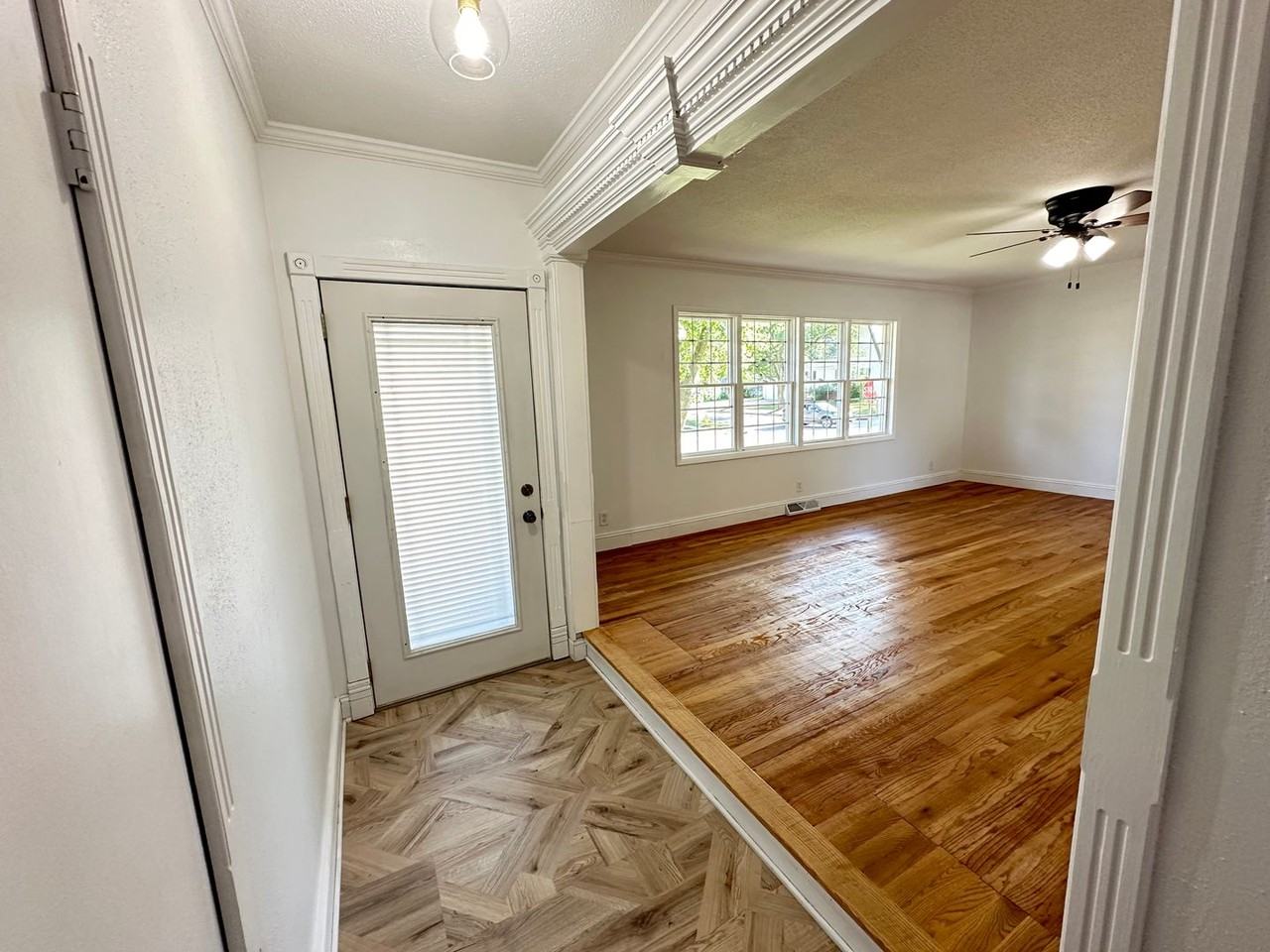 2504 20th Avenue North - Photo 5 of 16