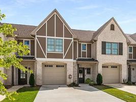 featured image of 2047 Stephanie Ct