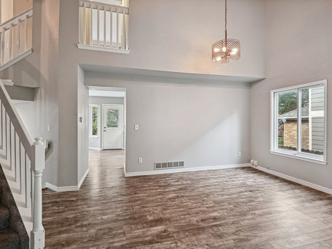10015 W 81st Cir - Photo 7 of 18