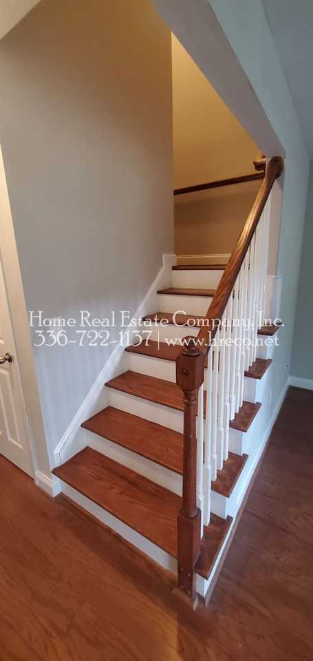 1445 Brookwood Dr #B - Photo 7 of 12