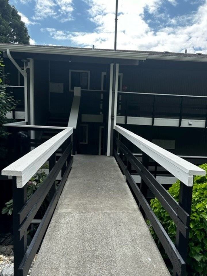 Valley View Apartments - Photo 7 of 50