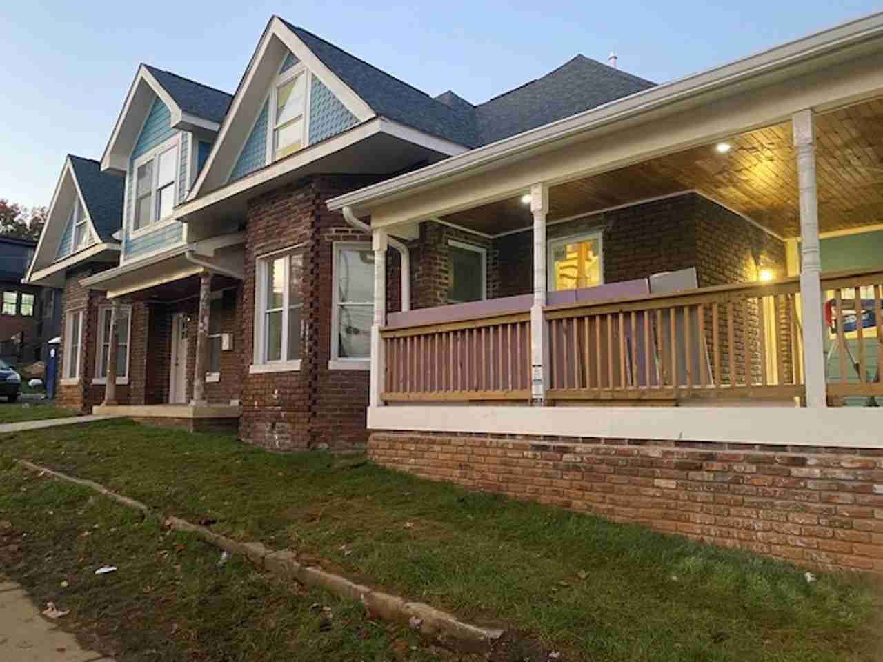 1702 Highland Ave - Photo 4 of 24