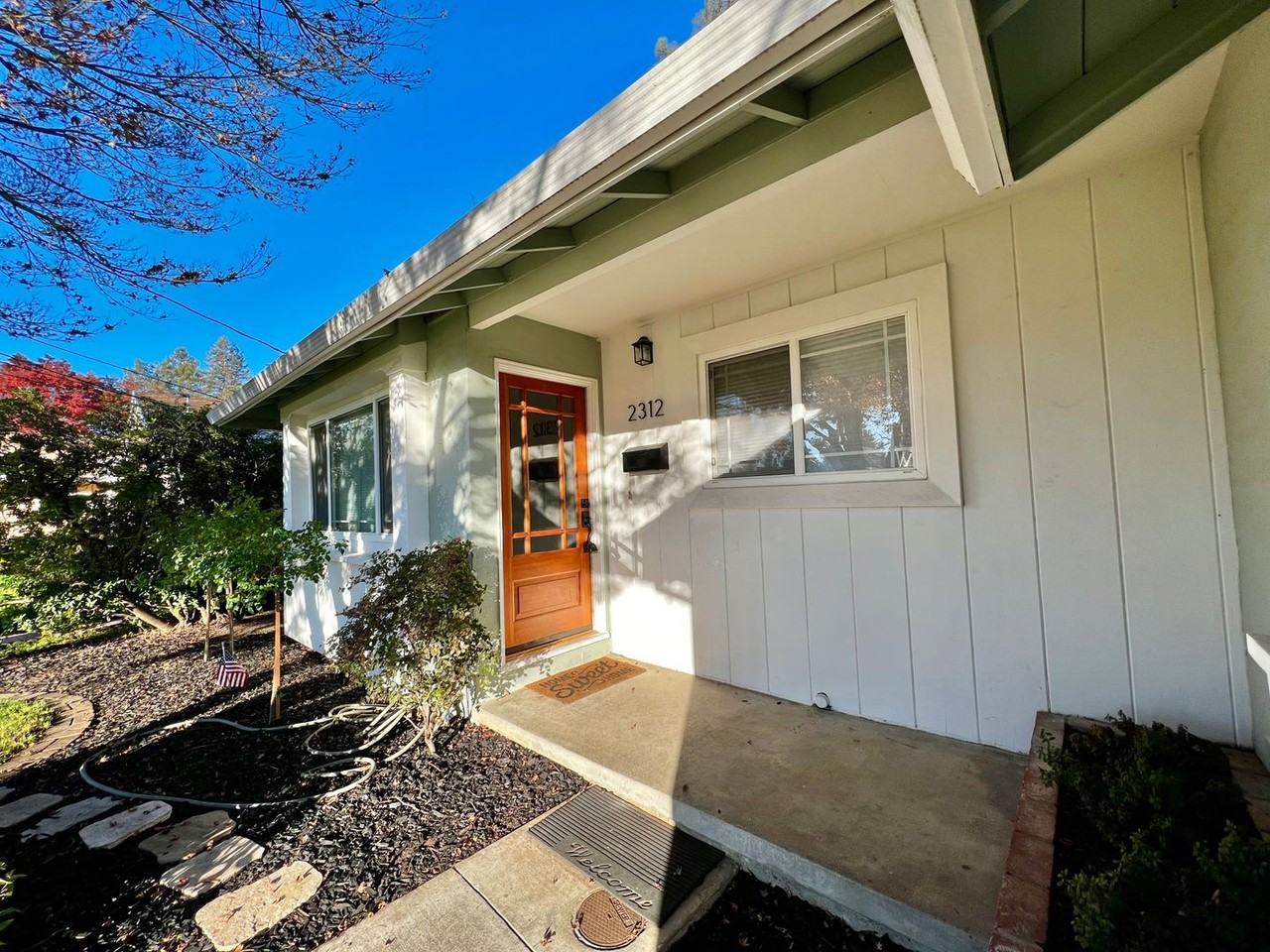 2312 Bueno St - Photo 2 of 20