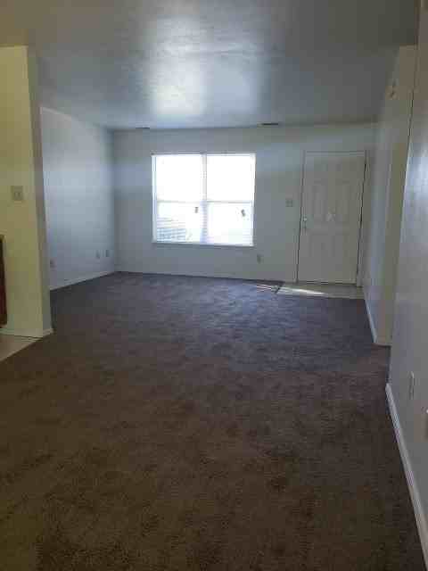 1302 N Kinser Pike - Photo 2 of 10