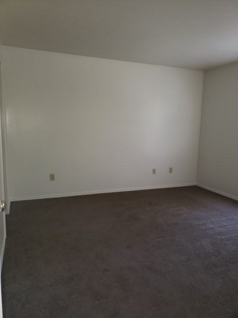 1302 N Kinser Pike - Photo 5 of 10