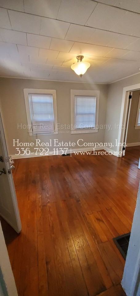 2712 Ludwig St - Photo 3 of 14