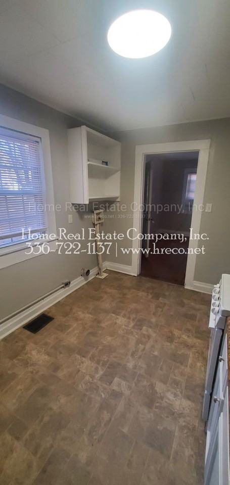 2712 Ludwig St - Photo 6 of 14