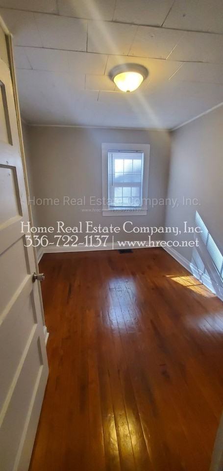 2712 Ludwig St - Photo 7 of 14
